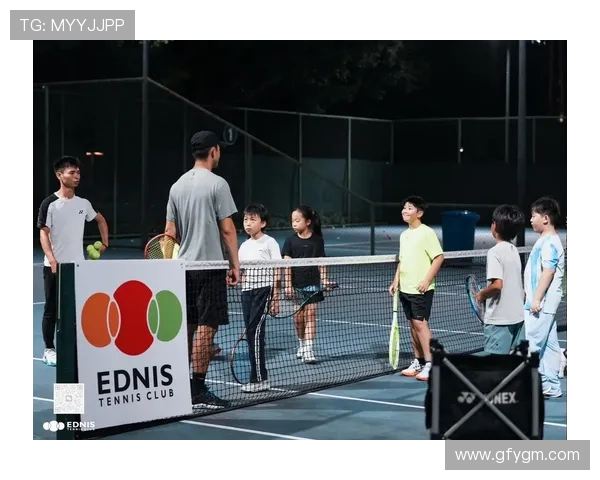 深圳网球队的耐力训练揭秘与提升策略探讨 深圳网球队的耐力训练揭秘与提升策略探讨