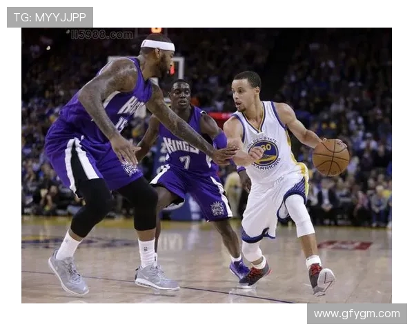 2018年CCTV直播勇士队与国王队激烈对决精彩瞬间回顾