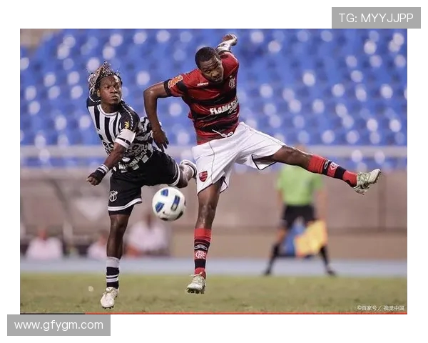 乌民族与巴西国际的激烈对决揭示足球战术与团队合作的重要性