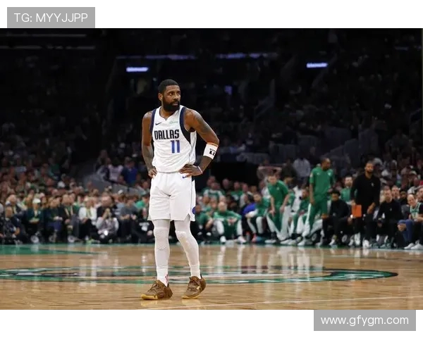 凯里欧文:从篮球天才到场外风波的全景回顾与未来展望 凯里欧文:从篮球天才到场外风波的全景回顾与未来展望