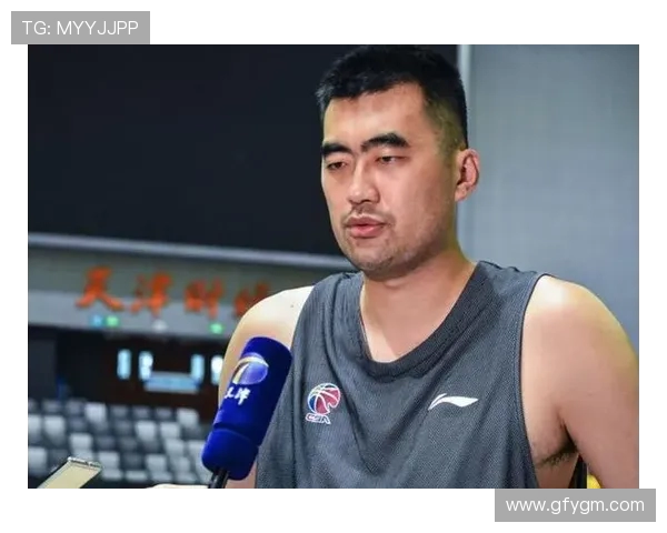 张兆旭：从篮球新星到职业生涯的辉煌之路探索与成长的故事