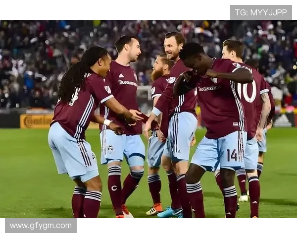 灰熊与爵士历史交锋回顾与分析两队对决的精彩瞬间与战绩统计