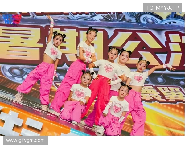 杭州街舞队反击之路：荣耀与挑战并存的精彩瞬间